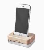 ⁦iPhone dock⁩ – תמונה ⁦3⁩