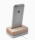 ⁦iPhone dock⁩ – תמונה ⁦4⁩